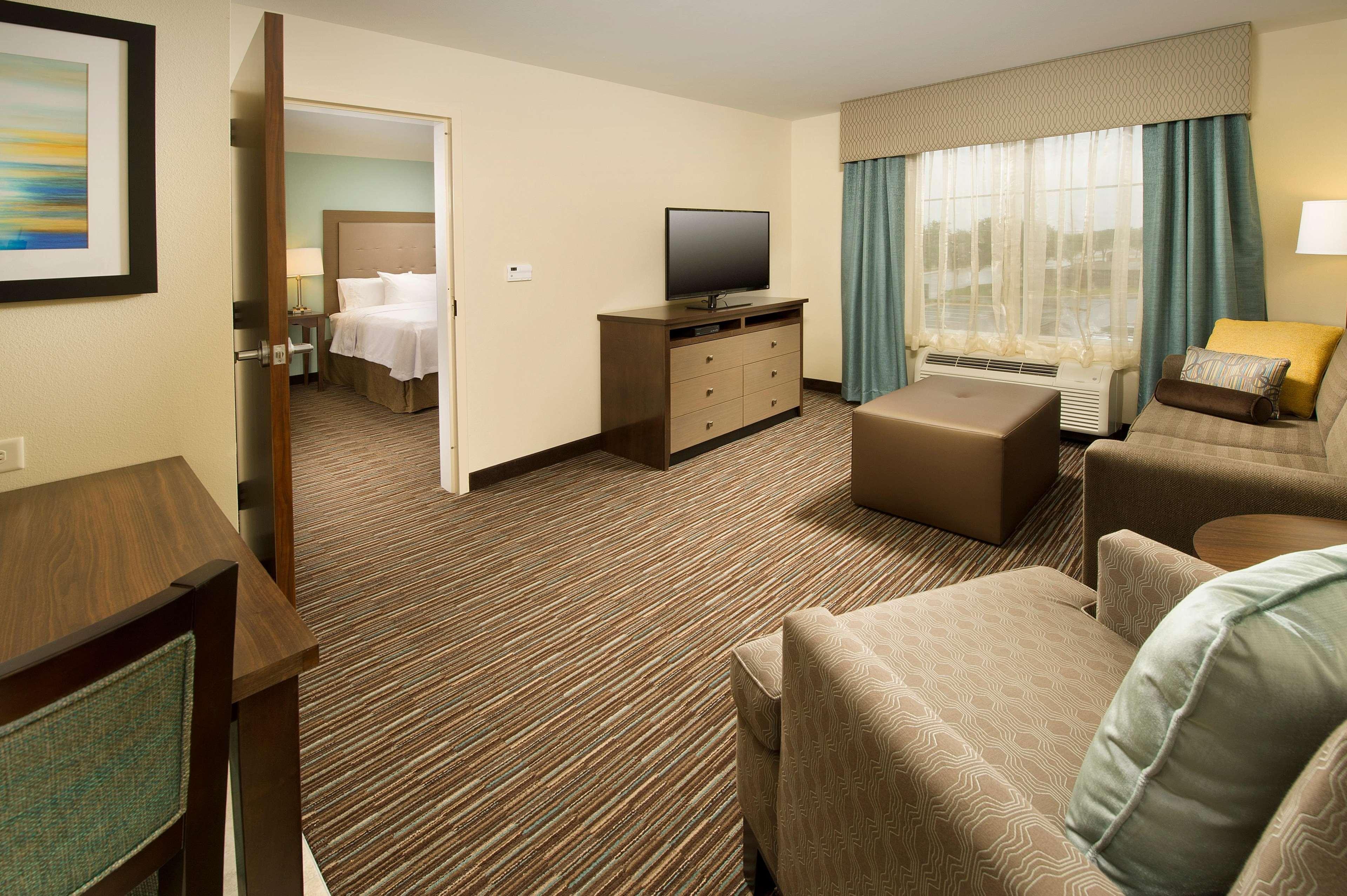 Homewood Suites By Hilton Lackland Afb/Seaworld, Tx San Antonio Exterior photo