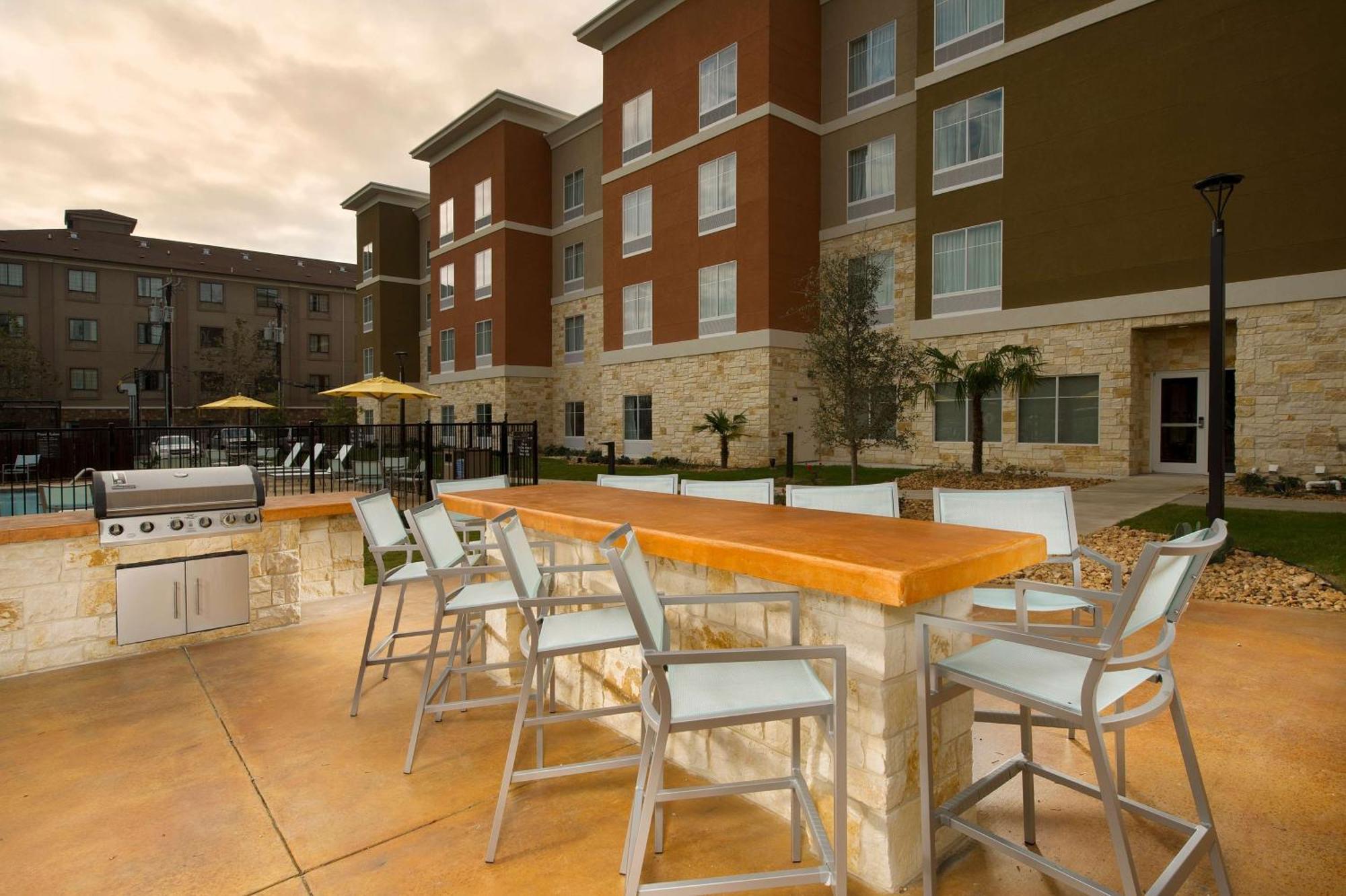 Homewood Suites By Hilton Lackland Afb/Seaworld, Tx San Antonio Exterior photo