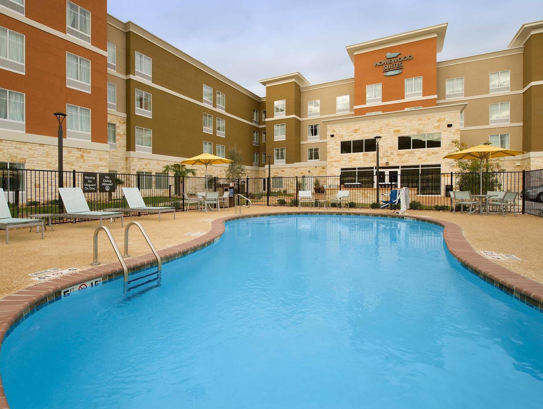 Homewood Suites By Hilton Lackland Afb/Seaworld, Tx San Antonio Exterior photo